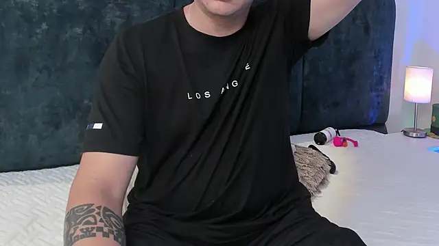 kataleyandliam online show from March 10, 2025, 7:29 pm