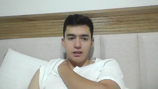 Estebitan vm online show from October 11, 2025, 3:13 pm