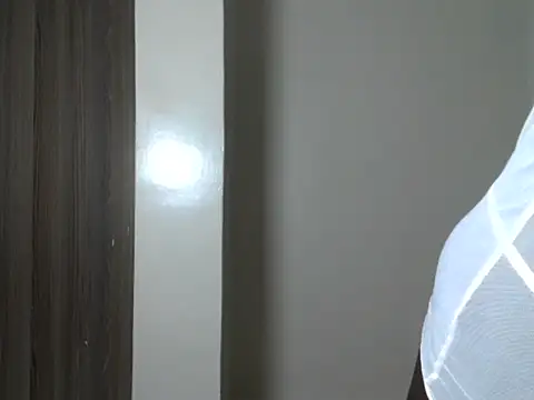 Adorarissa online show from April 2, 2026, 11:28 am