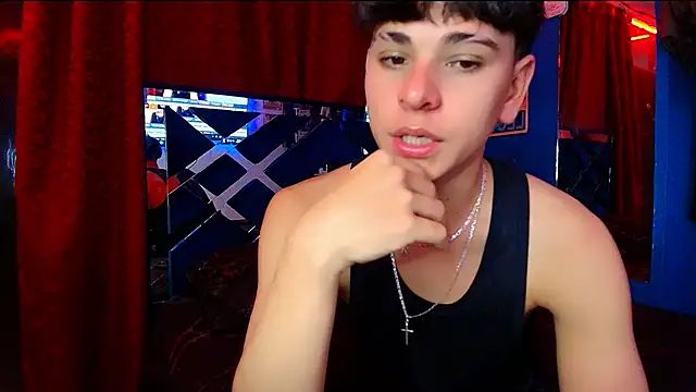 Luke Howland online show from September 17, 2025, 10:45 pm