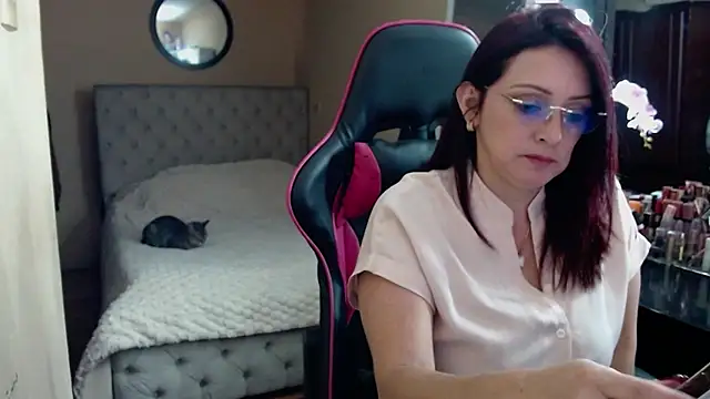 Snapshot of Carol_Scottt chatting on July 9, 2026, 5:12 pm Carol Scottt online show from July 9, 2026, 5:12 pm