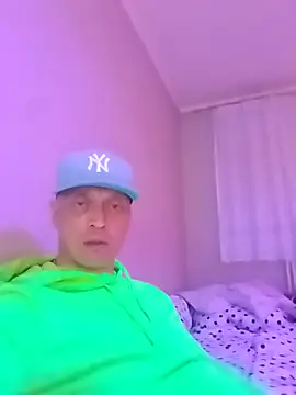 McdyllanXX online show from March 10, 2026, 11:53 pm