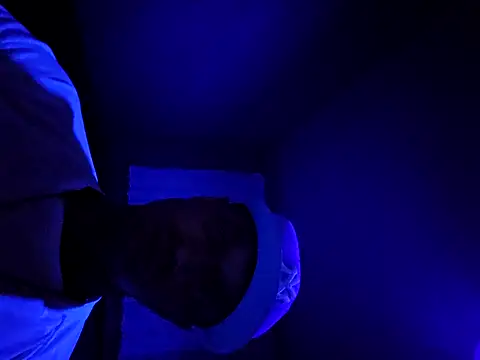 McdyllanXX online show from February 14, 2025, 8:15 pm