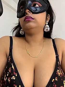 Snapshot of Lovley_Eesha chatting on April 14, 2026, 5:29 pm Lovley Eesha online show from April 14, 2026, 5:29 pm