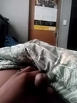 Snapshot of LINTv175964 chatting on February 15, 2026, 6:03 am LINTv175964 online show from February 15, 2026, 6:03 am