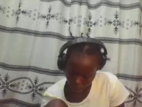 ebony curvedass online show from February 5, 2026, 1:45 am