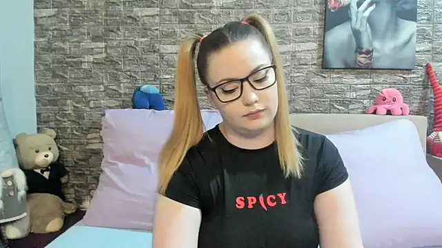 kalindahot online show from May 31, 2026, 6:09 pm