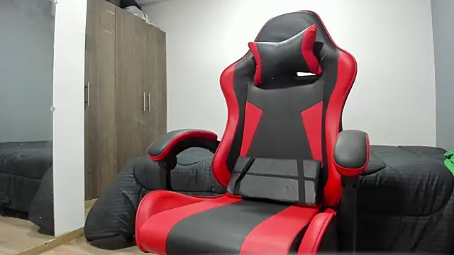 taurus boy1 online show from October 1, 2025, 12:20 pm