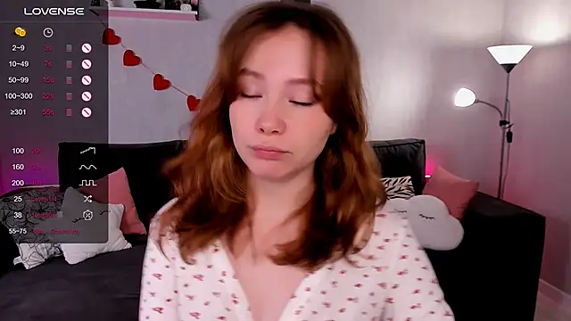 LanaBlu  online show from September 20, 2025, 2:38 am