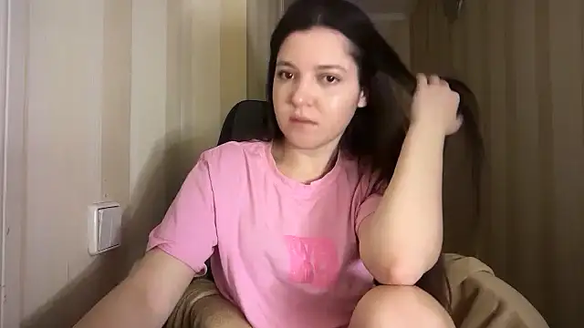 Lina Most online show from March 17, 2026, 10:02 pm