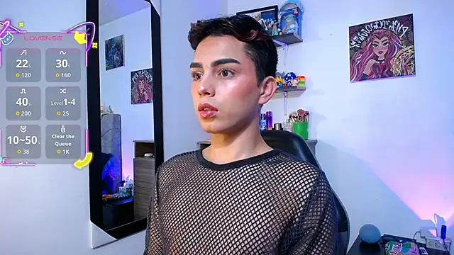 OwenBluee online show from March 21, 2026, 11:03 am