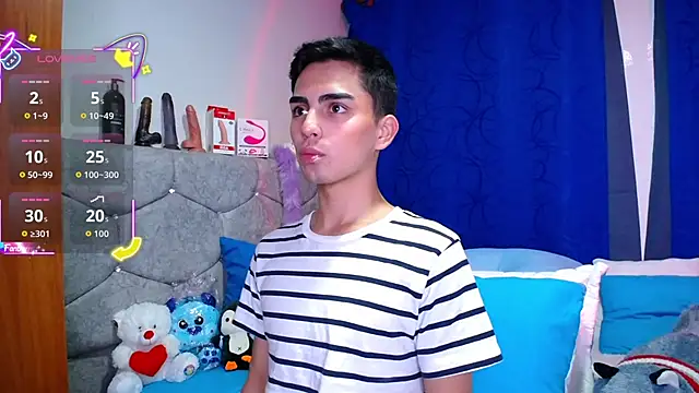 OwenBluee online show from September 23, 2025, 10:39 pm