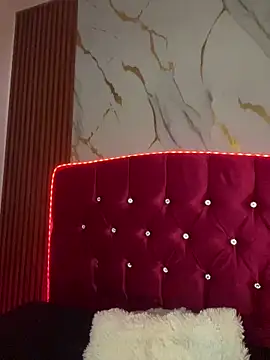 angellique 22 online show from February 26, 2026, 4:12 am