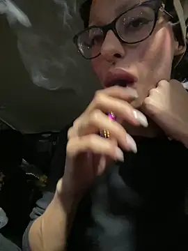 myloveforyouu online show from November 9, 2025, 12:36 am