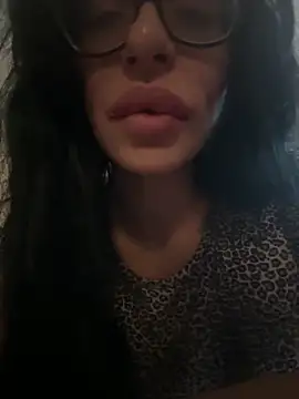 myloveforyouu online show from December 16, 2025, 3:16 pm