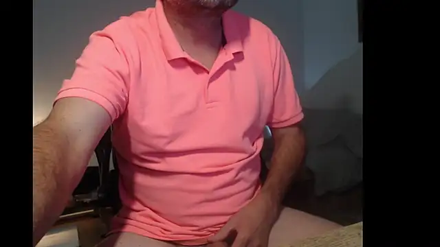 tuttiluss44 online show from October 25, 2025, 10:43 pm