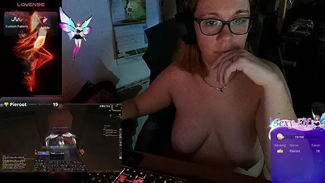 lili-hot-77 online show from March 16, 2025, 8:10 pm