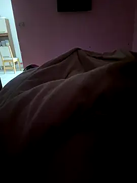 Snapshot of gomespauz chatting on November 8, 2025, 4:54 pm gomespauz online show from November 8, 2025, 4:54 pm