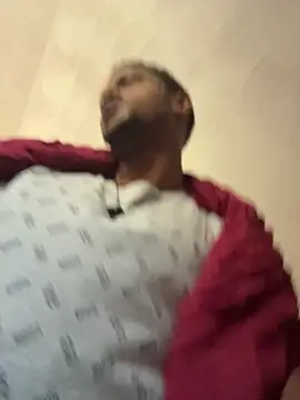 rayyymack online show from April 24, 2026, 1:35 pm