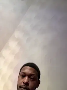 rayyymack online show from April 10, 2026, 11:28 am