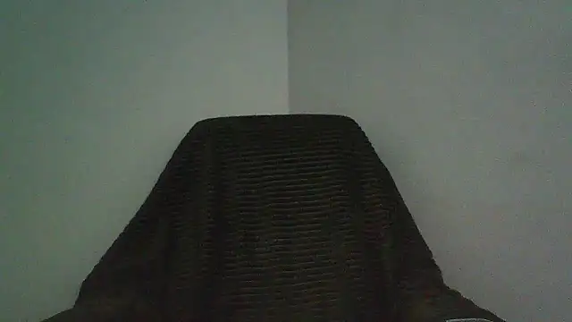 Snapshot of Hotbucet chatting on December 5, 2025, 12:10 am Hotbucet online show from December 5, 2025, 12:10 am