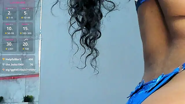 Snapshot of Salome_Diaz_ chatting on March 22, 2025, 6:58 pm Salome Diaz online show from March 22, 2025, 6:58 pm