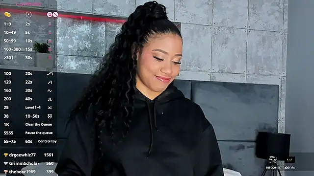 Snapshot of Salome_Diaz_ chatting on March 20, 2025, 9:56 pm Salome Diaz online show from March 20, 2025, 9:56 pm