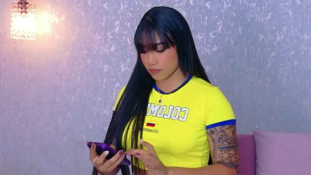 Snapshot of Salome_Diaz_ chatting on June 28, 2026, 5:14 am Salome Diaz online show from June 28, 2026, 5:14 am