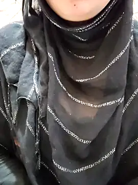 Indian-Nazia online show from December 3, 2025, 5:34 pm