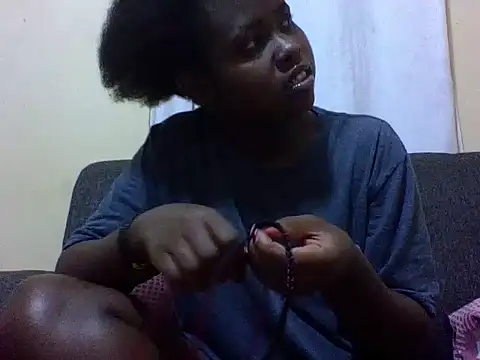 Snapshot of Sweetcecie01 chatting on May 7, 2026, 8:45 pm Sweetcecie01 online show from May 7, 2026, 8:45 pm