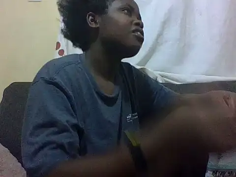Snapshot of Sweetcecie01 chatting on April 30, 2026, 8:05 pm Sweetcecie01 online show from April 30, 2026, 8:05 pm