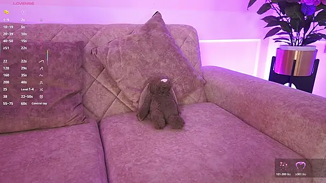 Snapshot of Anybuny chatting on February 9, 2026, 12:14 pm Anybuny online show from February 9, 2026, 12:14 pm