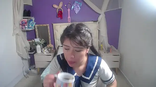Snapshot of Ingrid_Casas chatting on January 31, 2025, 10:21 pm Ingrid Casas online show from January 31, 2025, 10:21 pm