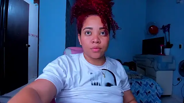 Snapshot of AngelaCoffee chatting on February 12, 2026, 11:26 pm AngelaCoffee online show from February 12, 2026, 11:26 pm