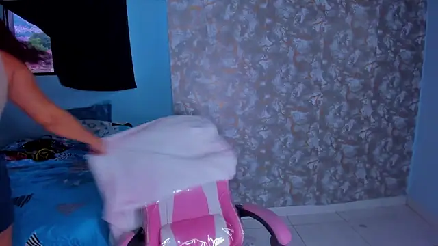 Snapshot of AngelaCoffee chatting on February 7, 2026, 10:51 pm AngelaCoffee online show from February 7, 2026, 10:51 pm