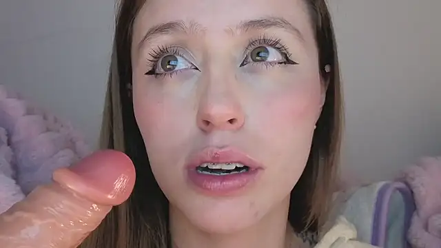 SofiaGc online show from October 19, 2025, 2:25 am