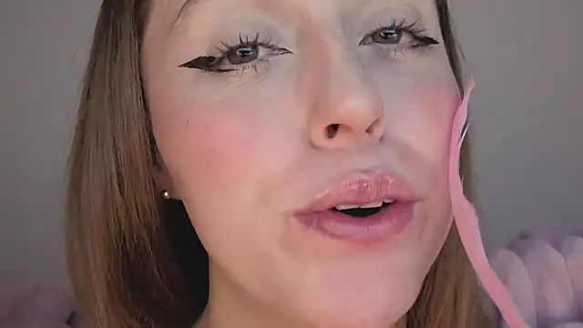 SofiaGc online show from October 7, 2025, 3:29 am