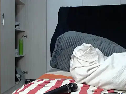 Snapshot of sexxyykittyy chatting on December 23, 2025, 2:33 am sexxyykittyy online show from December 23, 2025, 2:33 am