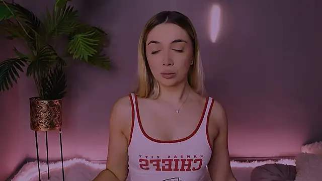 Snapshot of Jessielle chatting on January 14, 2026, 7:12 am Jessielle online show from January 14, 2026, 7:12 am