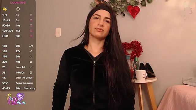 Thayssa ross online show from March 11, 2026, 2:55 pm