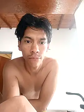 Snapshot of duc_style13 chatting on January 13, 2025, 4:08 pm duc style13 online show from January 13, 2025, 4:08 pm