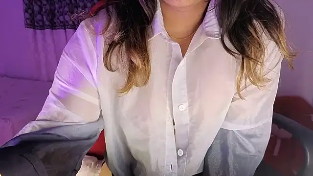 Asian FemQeen online show from October 18, 2025, 1:02 pm