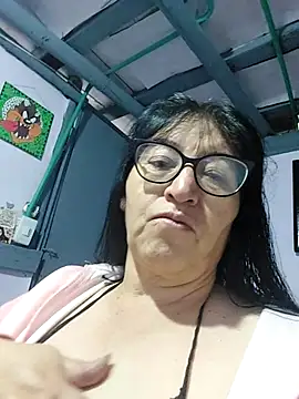 clarita 01 online show from November 27, 2025, 12:49 pm