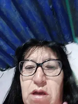 clarita 01 online show from June 4, 2026, 10:31 am