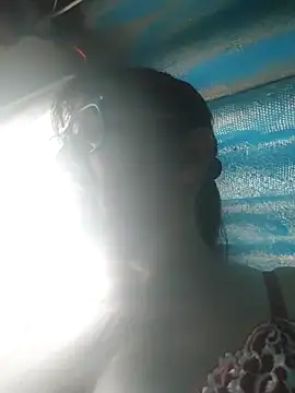 clarita 01 online show from February 7, 2026, 1:52 pm