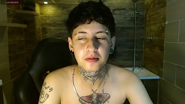 Ethan lennox online show from March 4, 2026, 8:05 pm