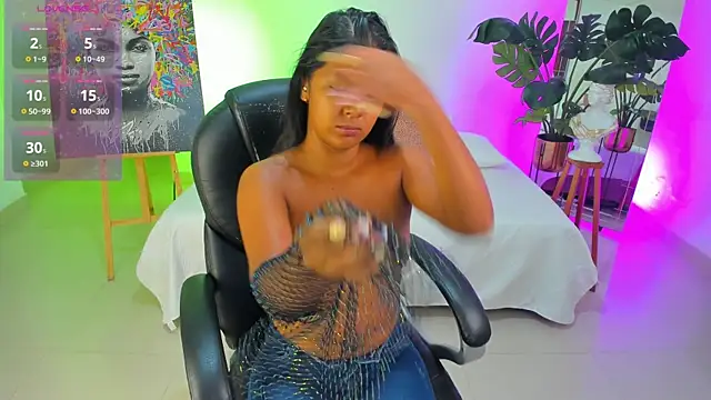 JANYLOVE   online show from April 14, 2026, 10:42 am