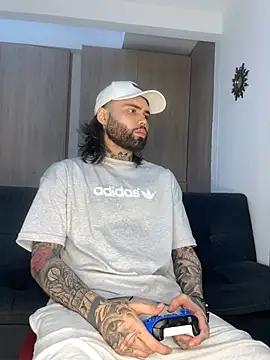 Eroxxx1327 online show from February 25, 2025, 6:23 pm