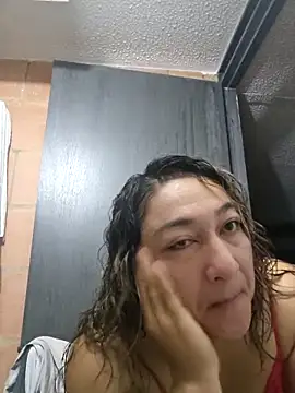 Snapshot of kitty_84 chatting on February 2, 2026, 10:03 am kitty 84 online show from February 2, 2026, 10:03 am