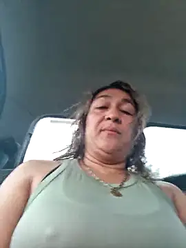 Snapshot of kitty_84 chatting on March 1, 2025, 5:27 pm kitty 84 online show from March 1, 2025, 5:27 pm